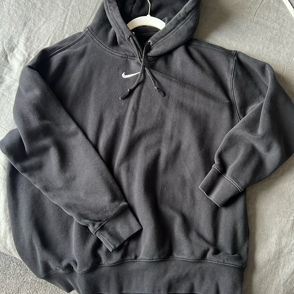 nike hoodie